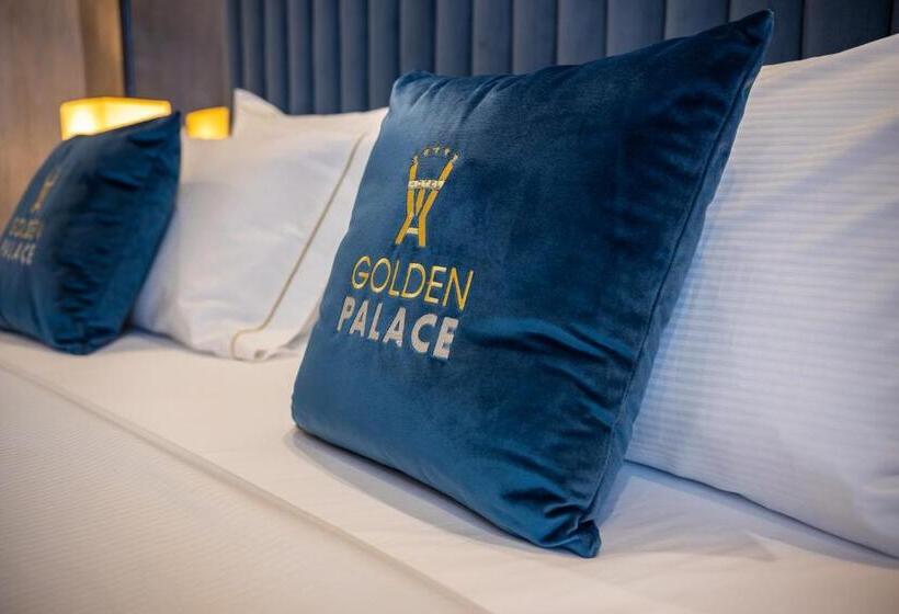 高级大房间, Golden Palace