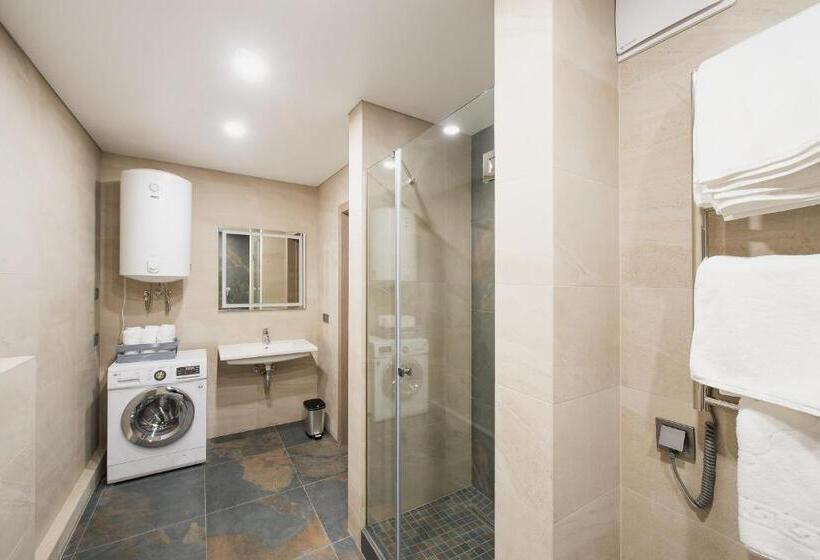 Люкс Superior, Orion Apartments