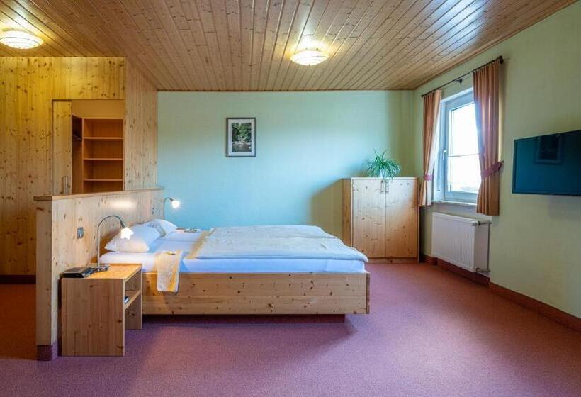 スタンダードトリプルルーム, Gasthof Weißer Schwan