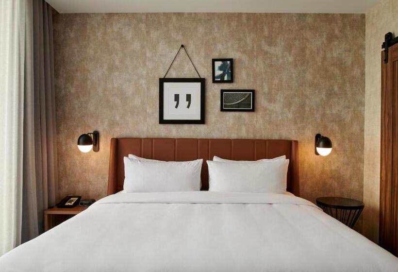 מיטת קינג בסוויטה, Four Points By Sheraton Ciudad Juarez