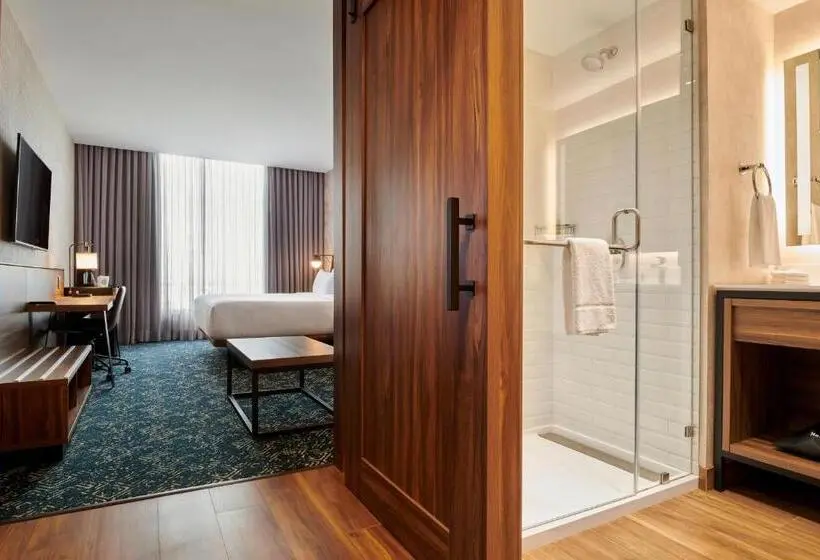 キングサイズベッドのデラックスルーム, Four Points By Sheraton Ciudad Juarez