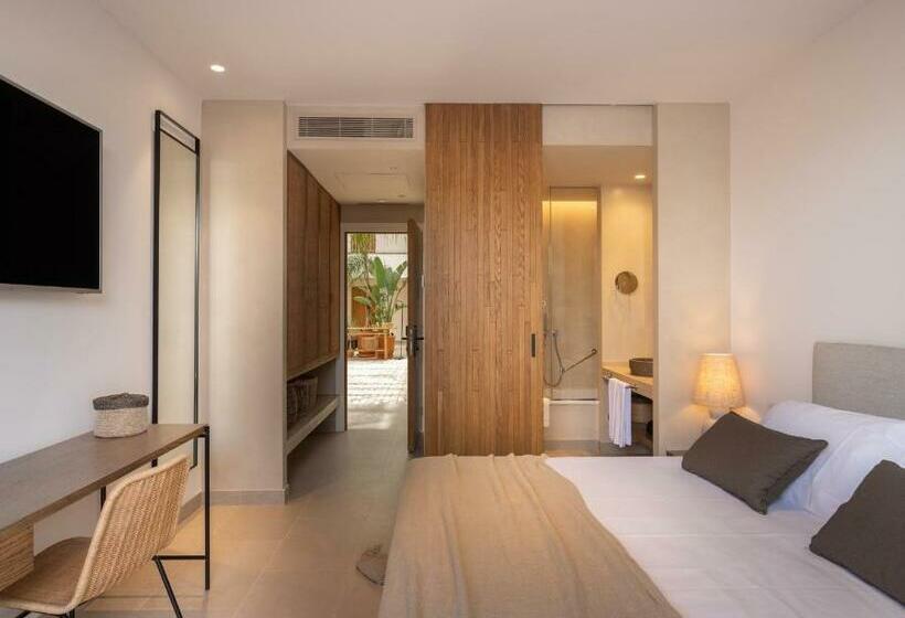 Номер Стандарт с Террасой, Porfirio Picota Adults Recommended