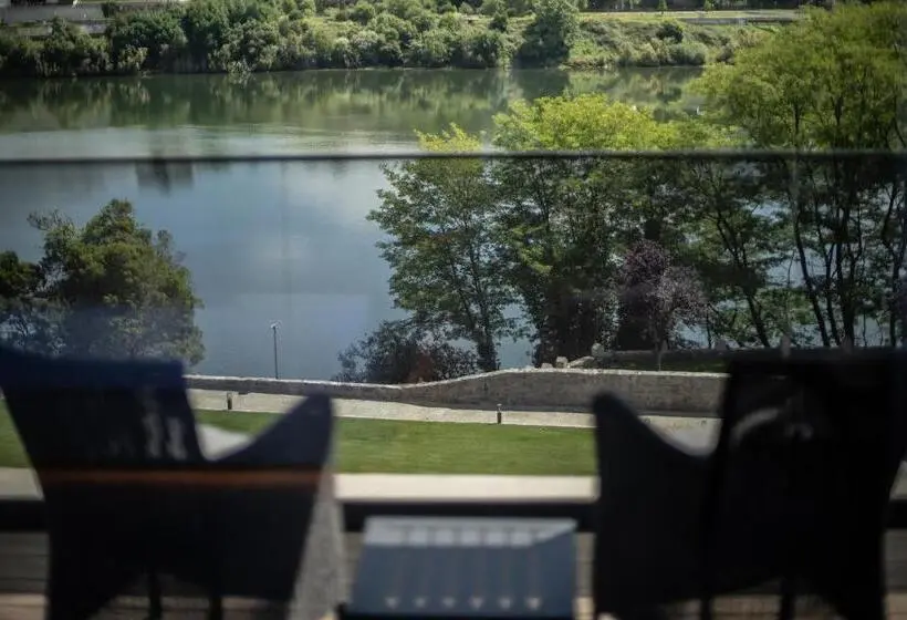 Deluxe room with river view, Vinha Boutique Hotel   The Leading Hotels Of The World
