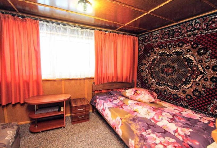 آپارتمان 3 خوابه, садиба у валентини