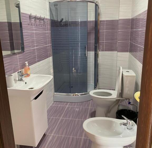 سوئیت با تخت بزرگ, солодкий гранат