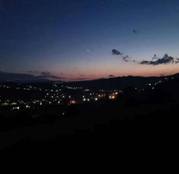 デラックスルーム, краєвид