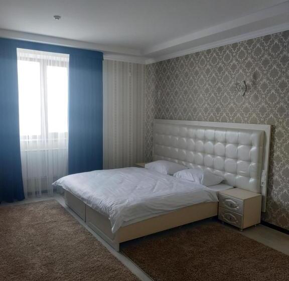 اتاق لوکس, турист