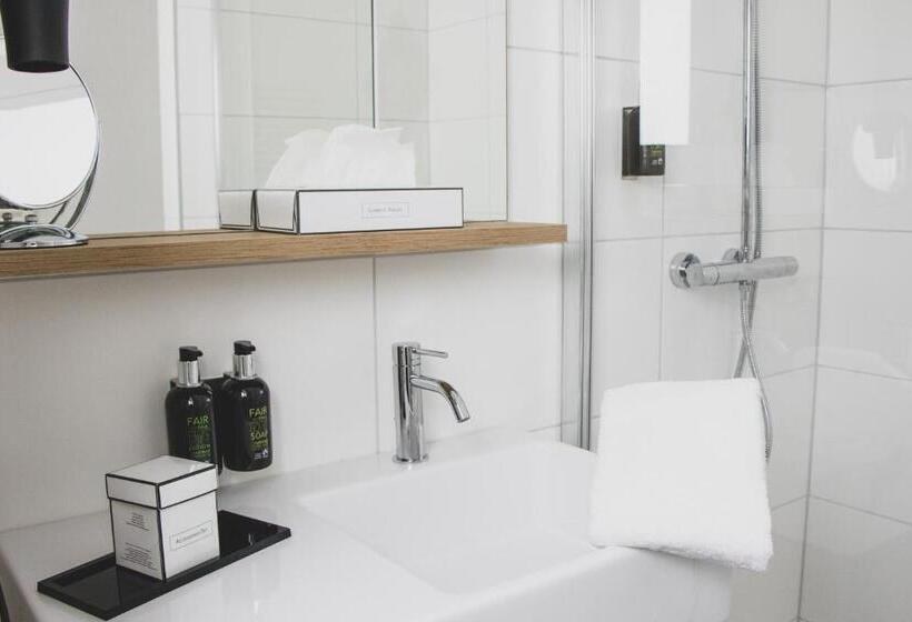 Полулюкс Повышенной Комфортности, Boutique Hotel Edelmanns