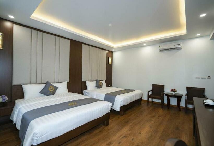 اتاق لوکس با بالکن, Luxury Palace