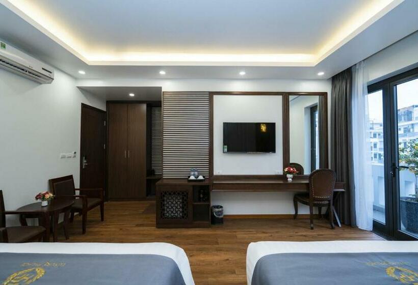 اتاق لوکس با بالکن, Luxury Palace