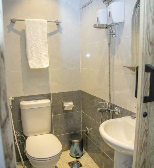 اتاق استاندارد با بالکن, Regency Inn