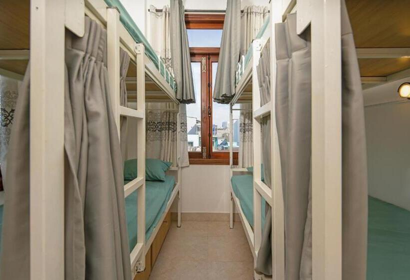 تختخواب در اتاق مشترک, Chipa Homestay