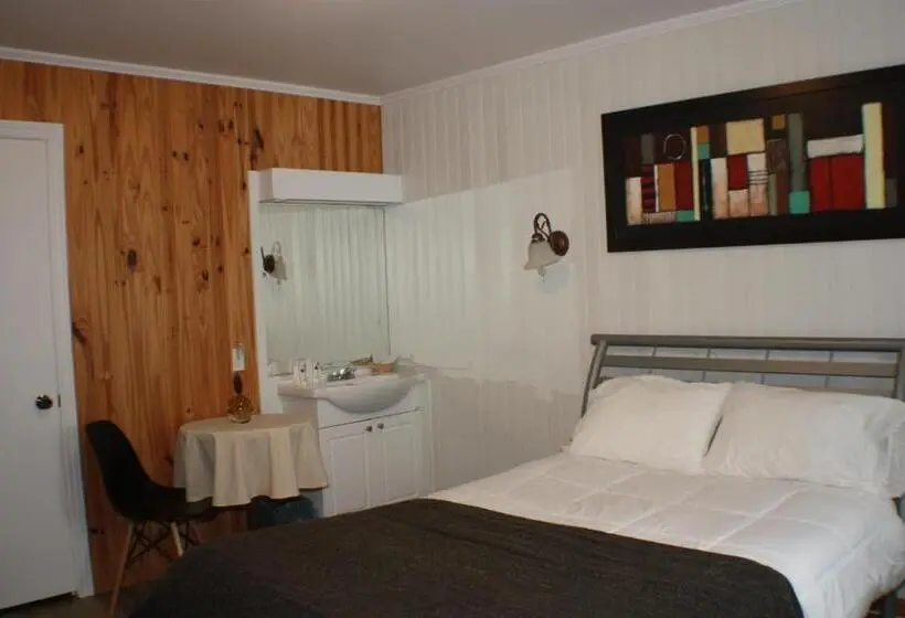 スーペリアールーム, Auberge Du Sportif St Tite Des Caps