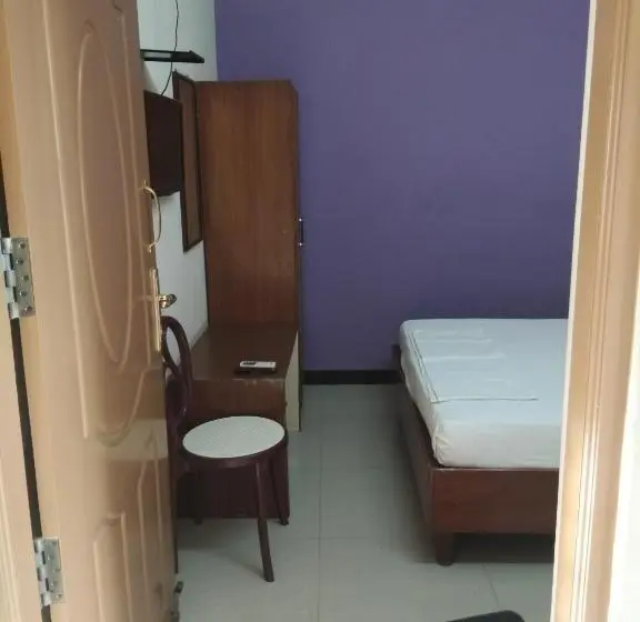 シングルデラックスルーム, Comfort Inn