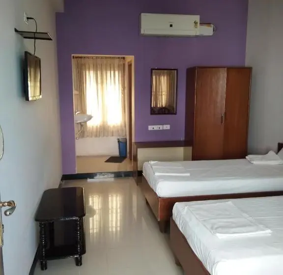 キングサイズベッドのデラックスルーム, Comfort Inn
