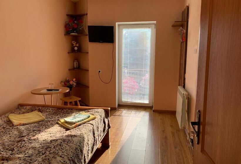 Номер Стандарт с Балконом, дідів рай