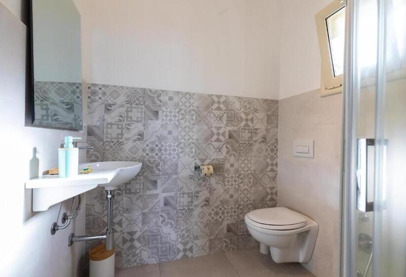 اتاق استاندارد با تخت بزرگ, Brezza Marina