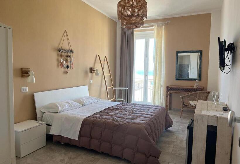 اتاق استاندارد با تخت بزرگ, Brezza Marina