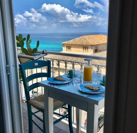 اتاق استاندارد با تخت بزرگ, Brezza Marina