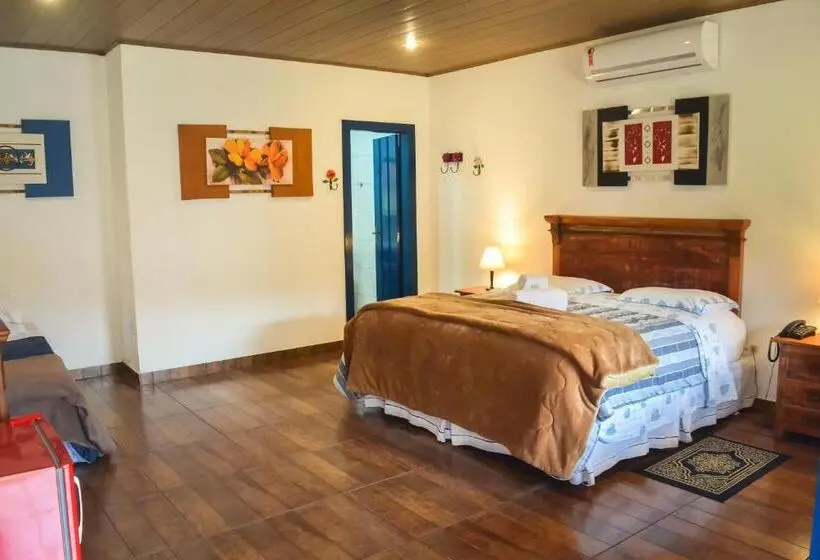 Deluxe Neljän Hengen Huone, Fazenda Bela Riba