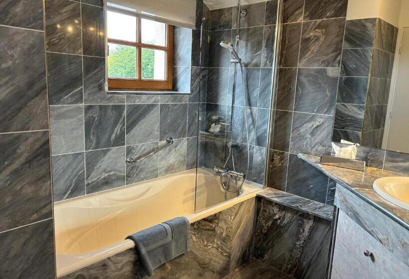 Номер Superior, Le Manasses