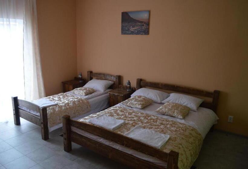 اتاق خانوادگی, садиба мапа