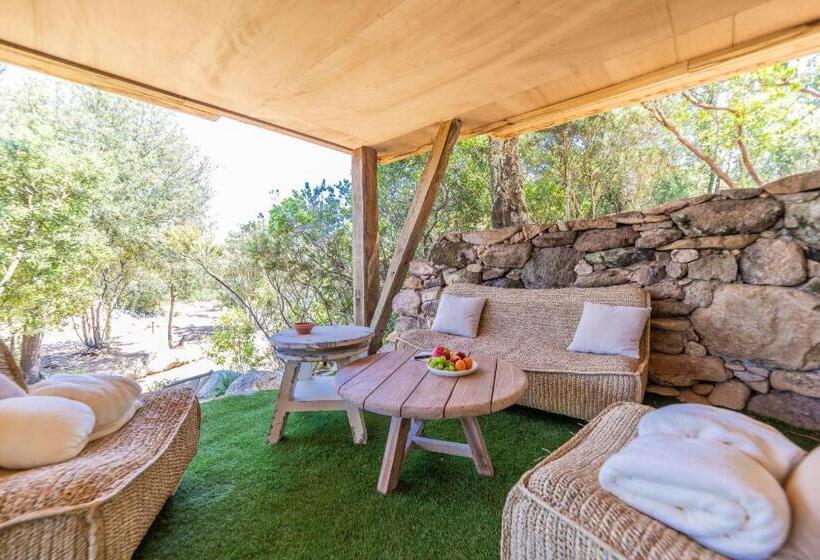 Люкс Deluxe Кровать Кинг, Domaine De Casanghjulina