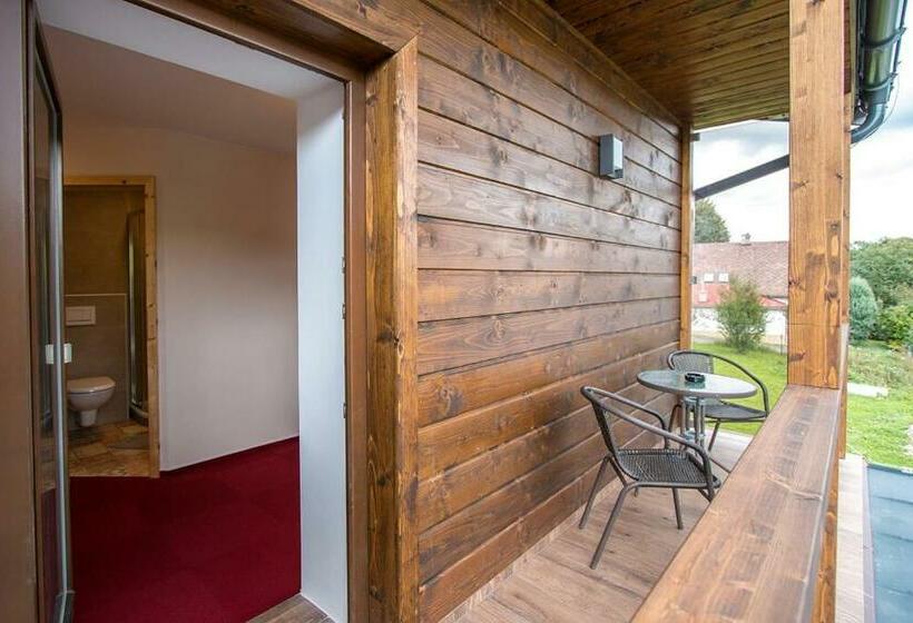 발코니 스탠다드 싱글 룸, Penzion Hora