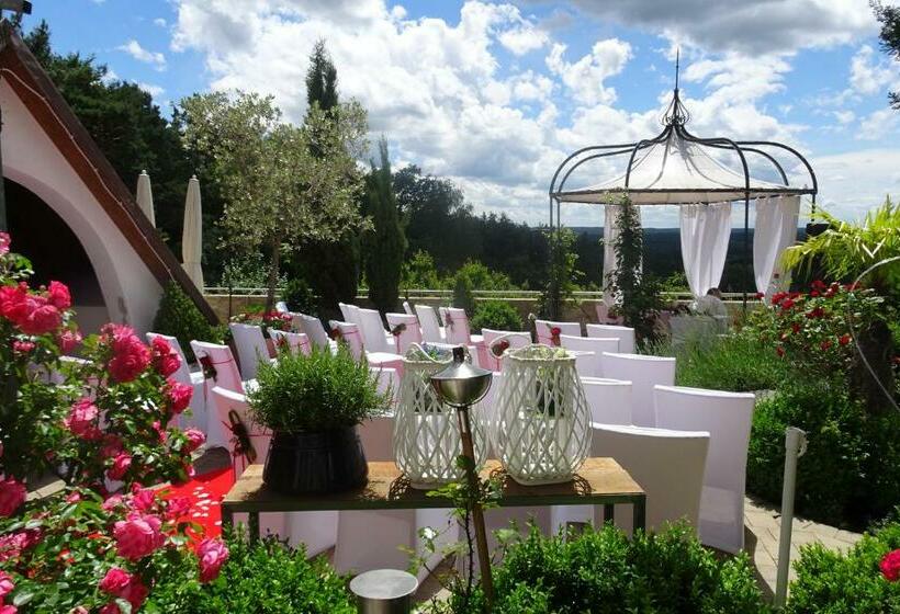 山景套房, Restaurant Distlerhof