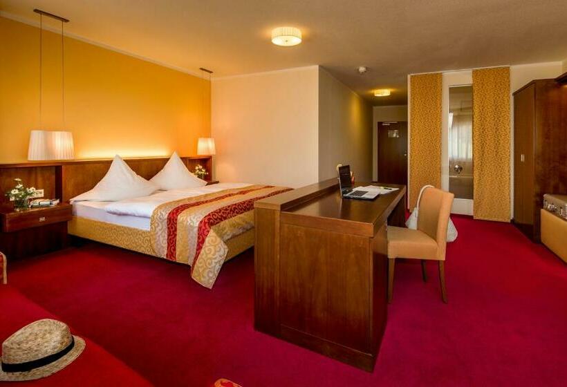 山景套房, Restaurant Distlerhof