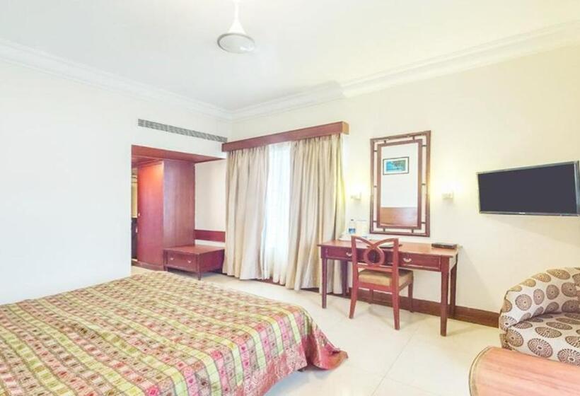 高级套房, Rns Residency Sea View