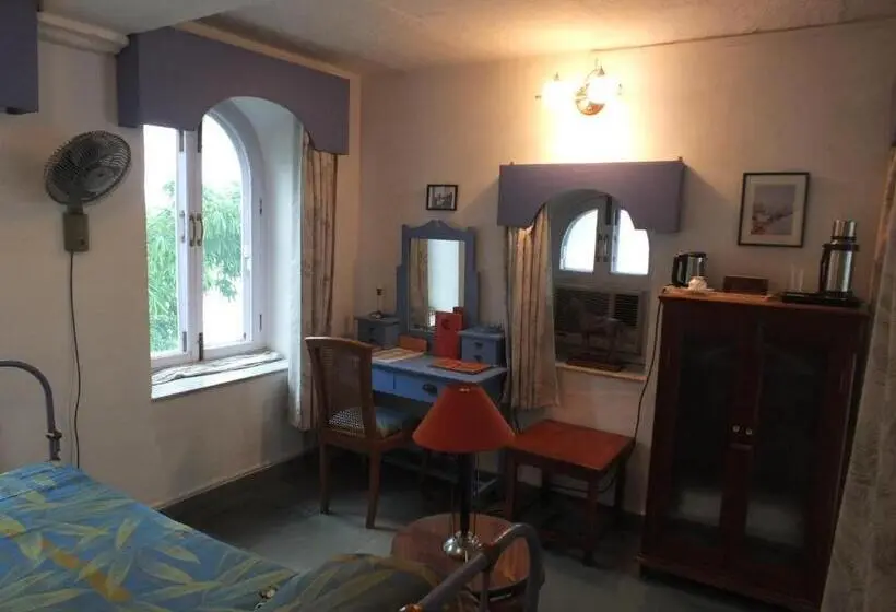 スタンダードシングルルーム, Udai Bilas Palace