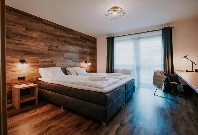 Deluxe-huone, Penzion Roseta