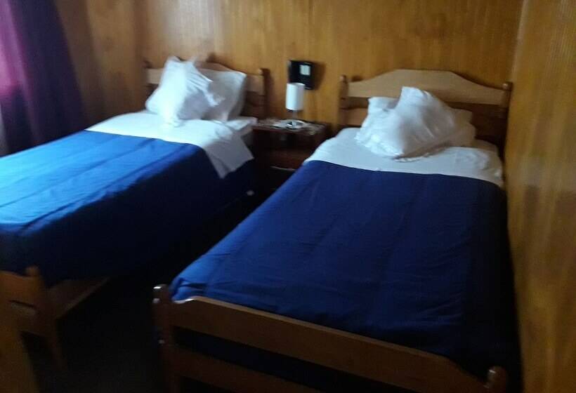 اتاق استاندارد یک نفره, Hostal Reymar