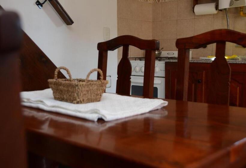 1 Schlafzimmer Apartment, Yatale Ii