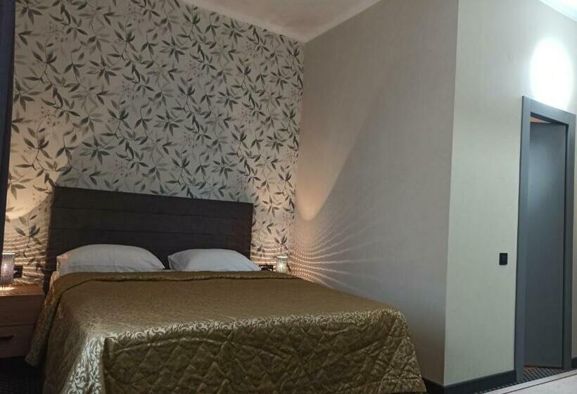 Номер Стандарт, вілла ягуся