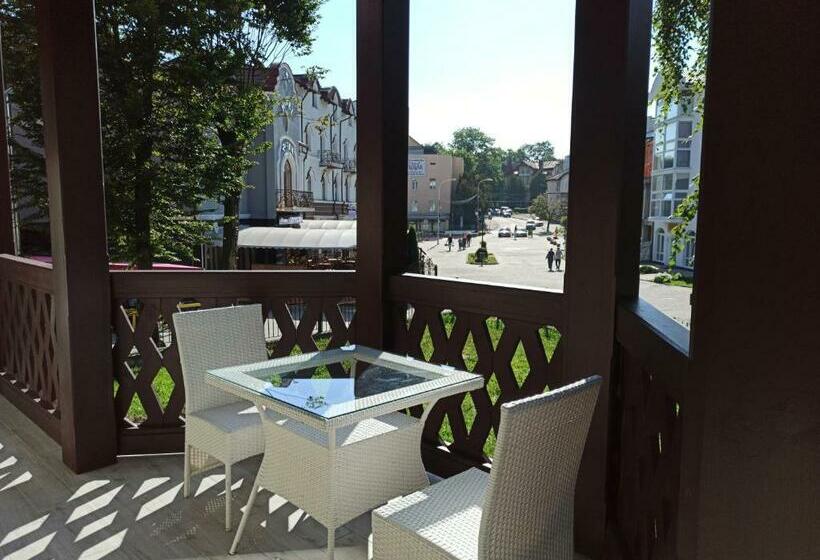 Номер Стандарт, вілла ягуся