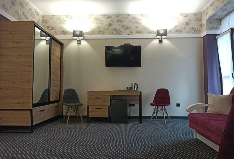 Люкс, вілла ягуся