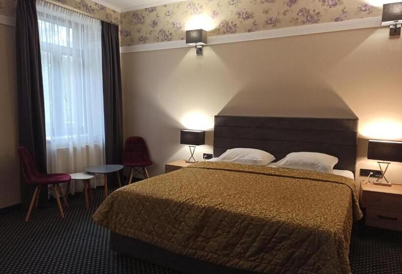 Люкс, вілла ягуся