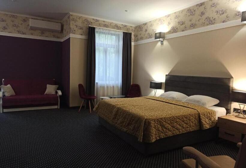 Люкс, вілла ягуся