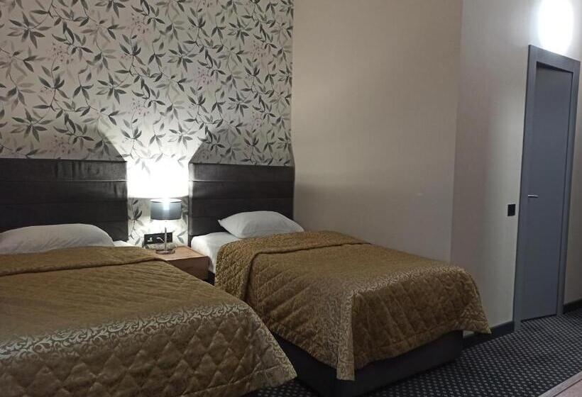 Номер Стандарт, вілла ягуся