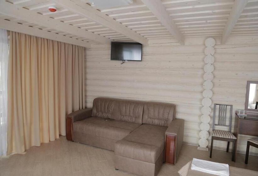 Трехместный Номер Deluxe, Chorna Skelya Resort & Wellness