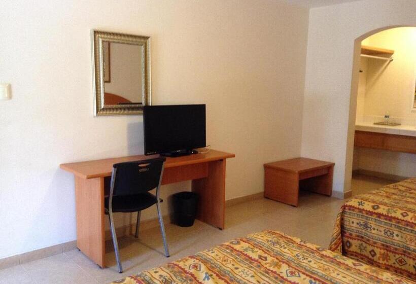 חדר סטנדרט שתי מיטות זוגיות, Del Sol