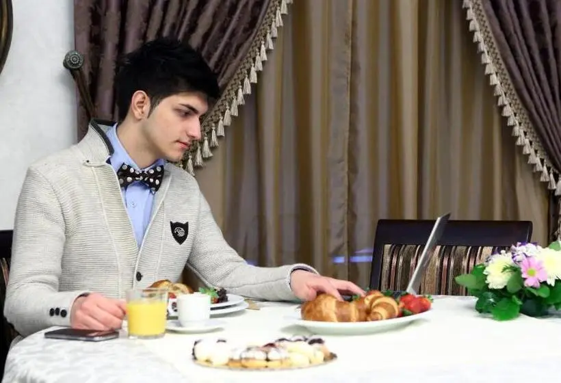 اتاق استاندارد, Galany