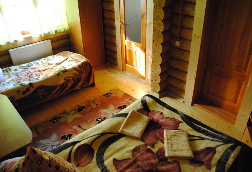 اتاق استاندارد سه نفره, крокус мія