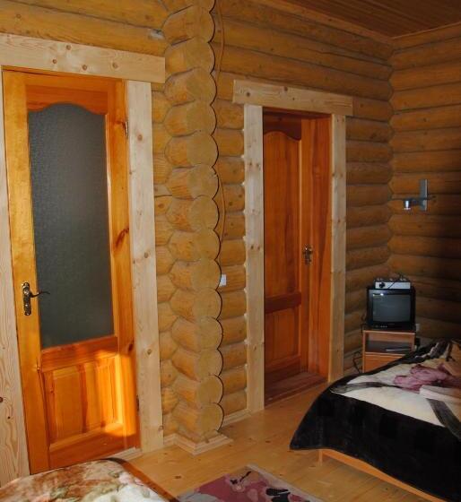 اتاق استاندارد سه نفره, крокус мія