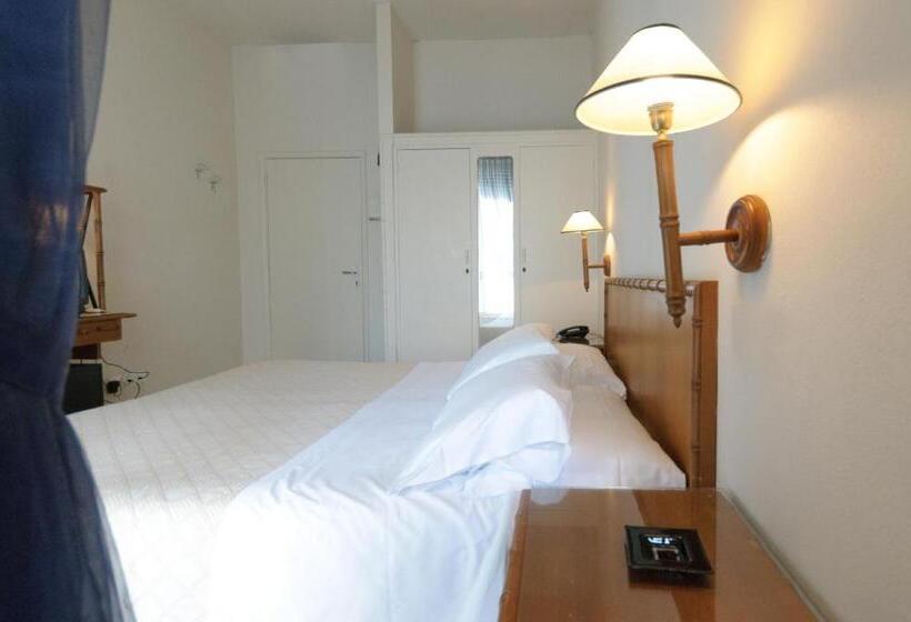 חדר סטנדרט עם מרפסת, Trionfal