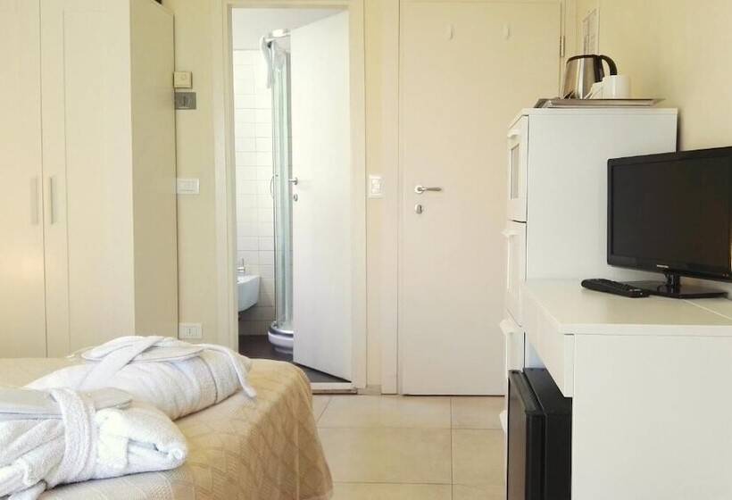 חדר סטנדרט, Trionfal