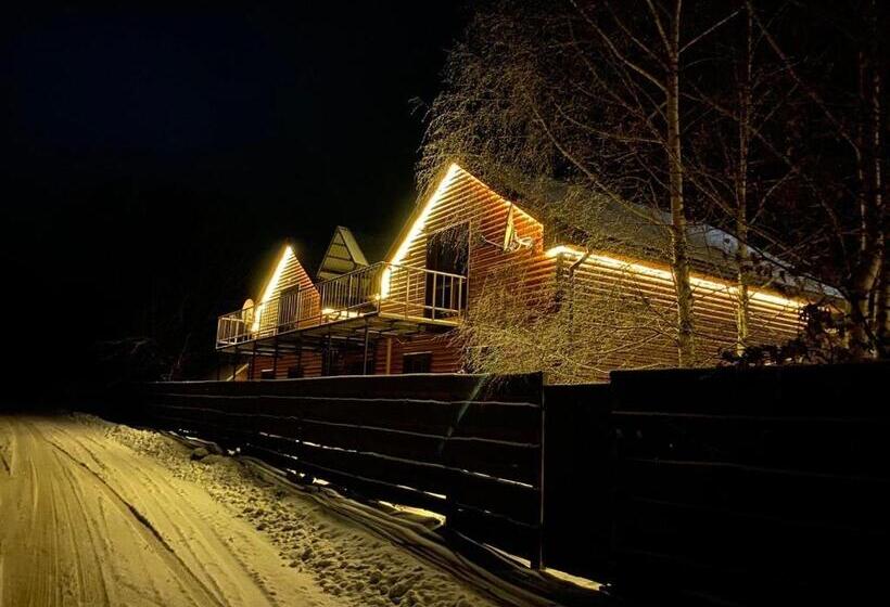 خانه 2 خوابه, Guest House Pid Dubom карпати під дубом