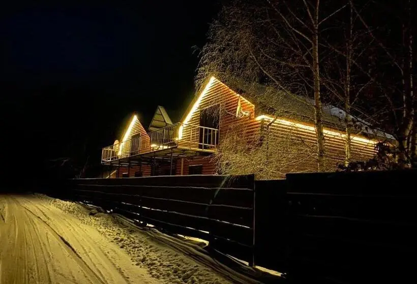 ２ベッドルームアパートメント, Guest House Pid Dubom карпати під дубом